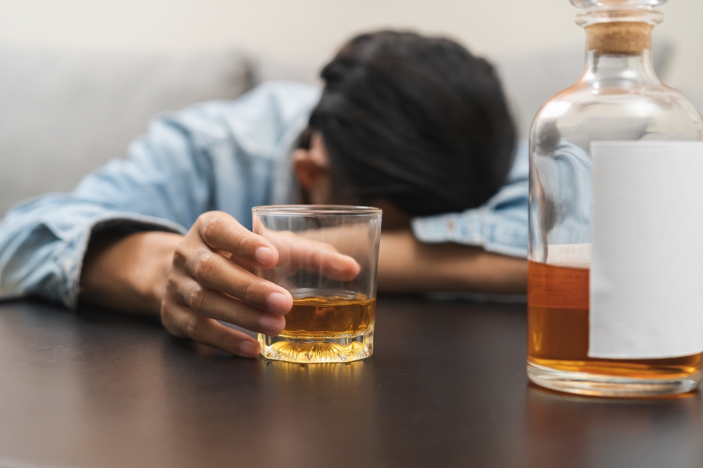 Alcohol poisoning and first aid